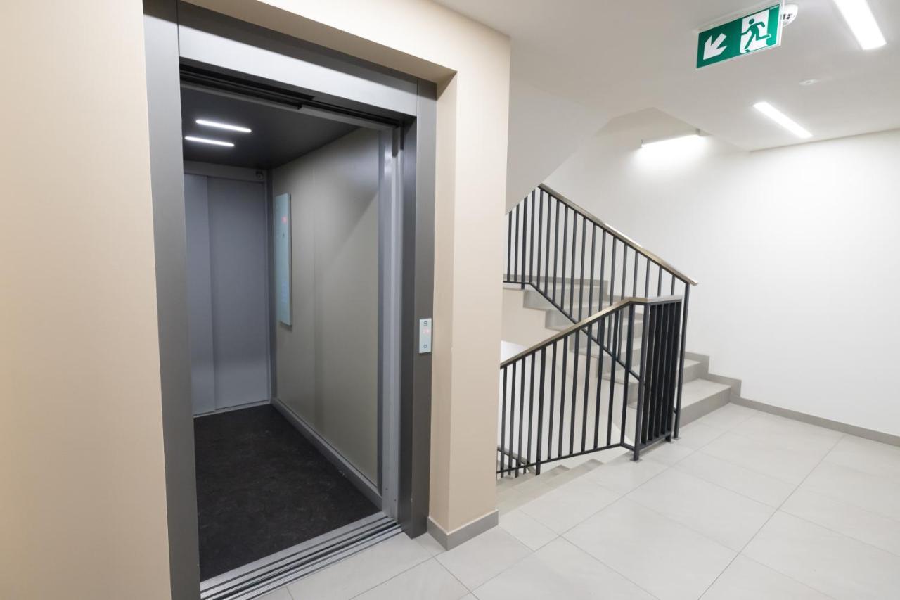 N23 Dwupoziomowy Apartament Lodz Centrum Wi-Fi Klimatyzacja Exteriér fotografie